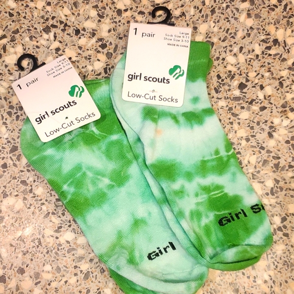 2 NEW pairs of green girl scout socks - Picture 1 of 5